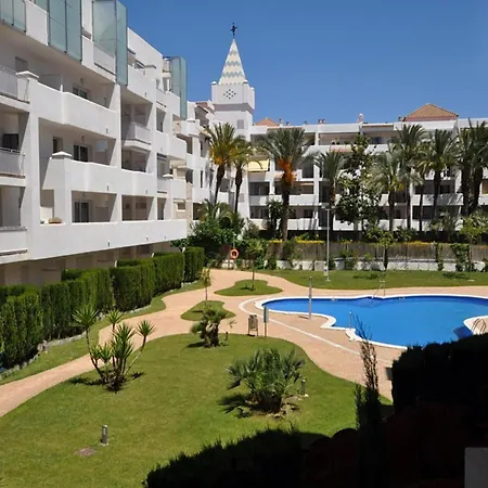 Appartement In Roses With Pool View Empuriabrava